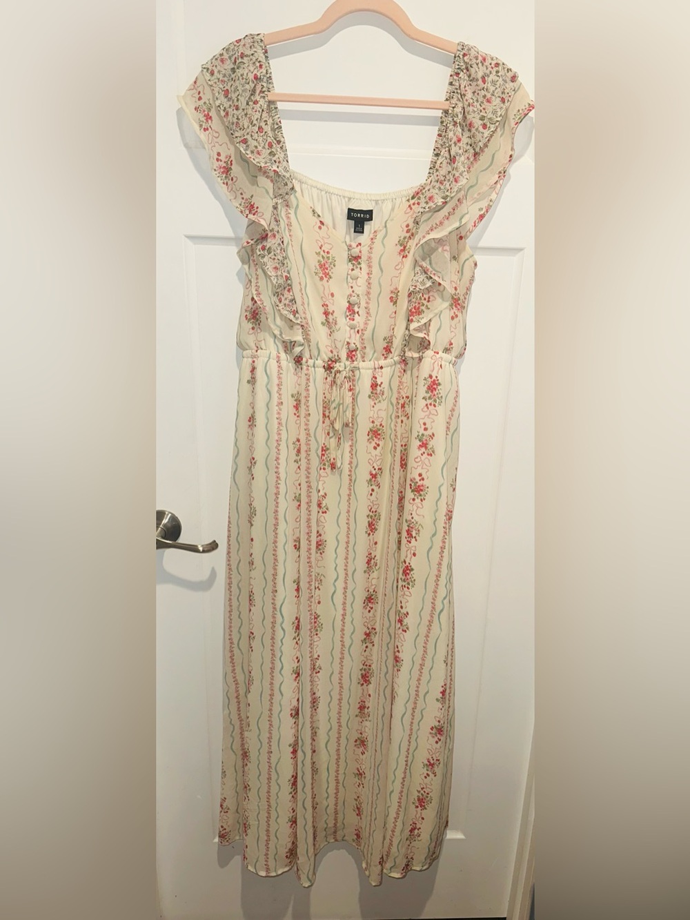 torrid Cream Maxi Dress with Pink Floral Stripe SIZE 1